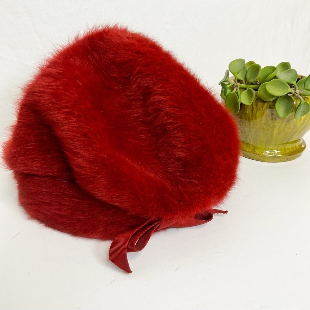 Vintage Kangol England Burnt-Orange Fuzzy Hat with Ribbon Trim